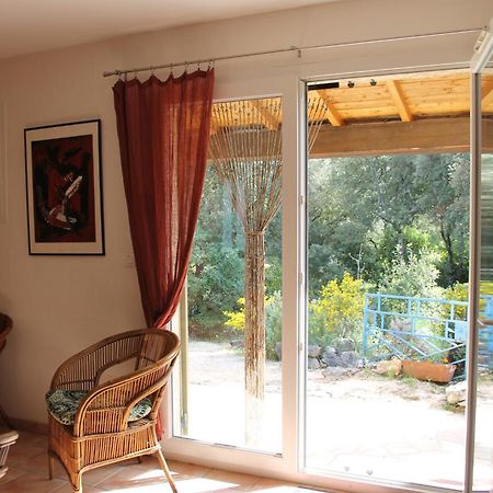 A L'Est D'Uzes Villa Saint-Siffret Rom bilde