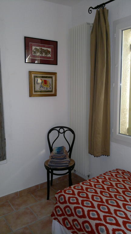 A L'Est D'Uzes Villa Saint-Siffret Rom bilde