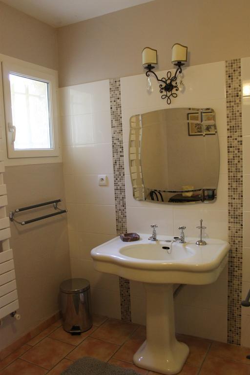 A L'Est D'Uzes Villa Saint-Siffret Eksteriør bilde