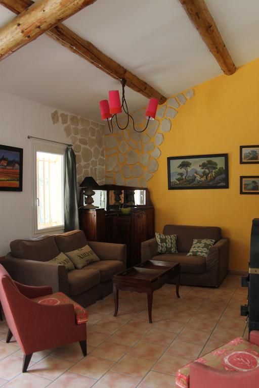 A L'Est D'Uzes Villa Saint-Siffret Eksteriør bilde