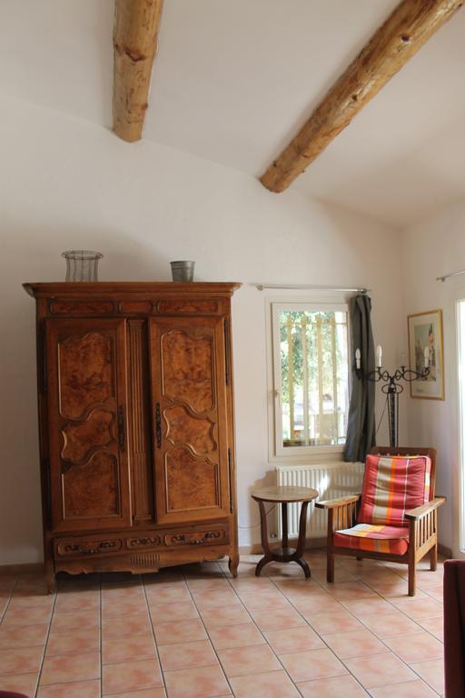 A L'Est D'Uzes Villa Saint-Siffret Eksteriør bilde